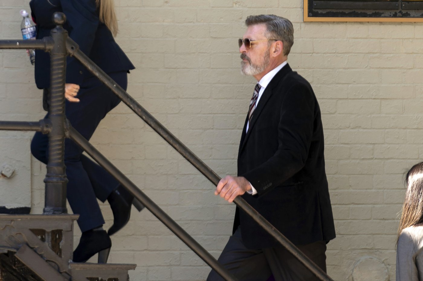 'Bob's Burgers' actor sentenced to 1 year in prison for role in Capitol riot | iNFOnews.ca 'Bob's Burgers' actor sentenced to 1 year in prison for role in Capitol riot | iNFOnews.ca