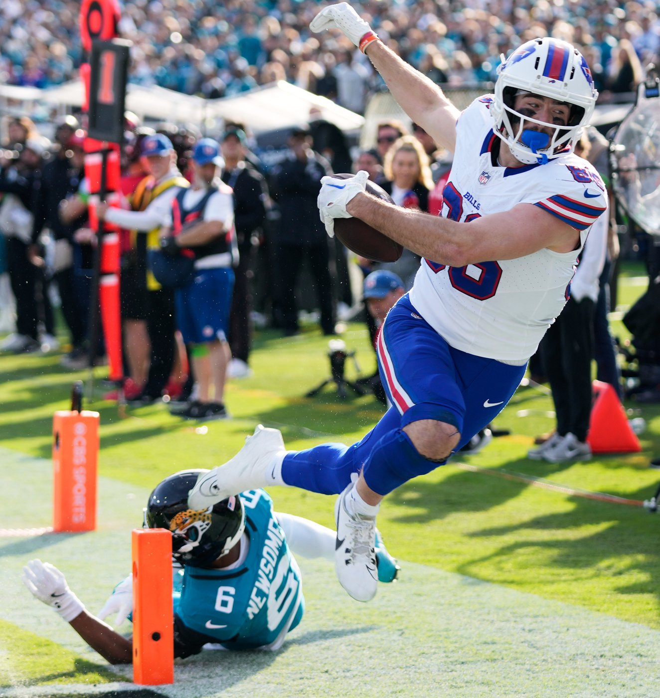 Josh Allen carries Bills to 27-24 win at Jags for Buffalo's first road playoff victory in 33 years | iNFOnews.ca Josh Allen carries Bills to 27-24 win at Jags for Buffalo's first road playoff victory in 33 years | iNFOnews.ca