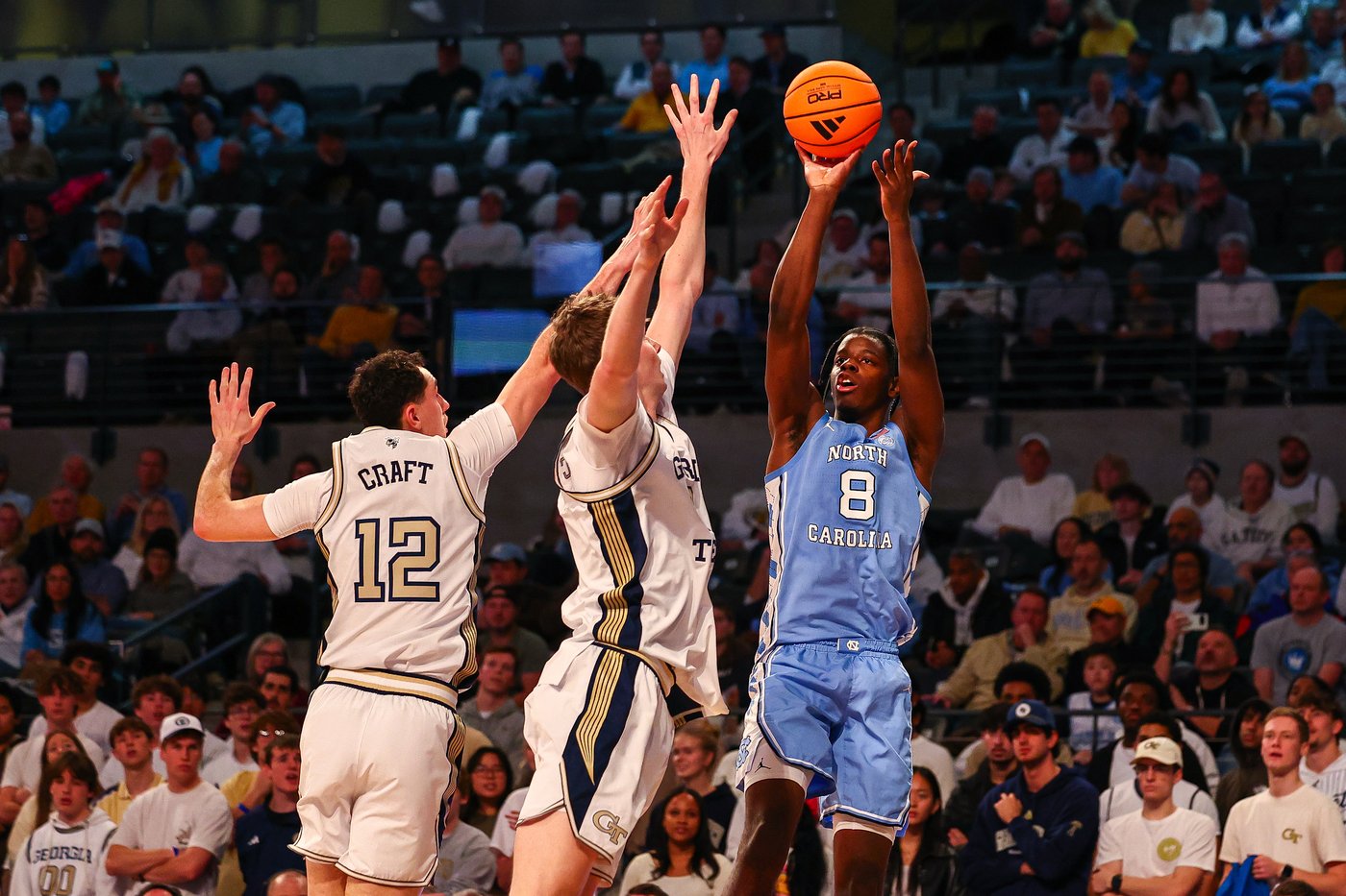 UNC freshman Caleb Wilson puts on a high-flying show for the home folks in Atlanta | iNFOnews.ca UNC freshman Caleb Wilson puts on a high-flying show for the home folks in Atlanta | iNFOnews.ca