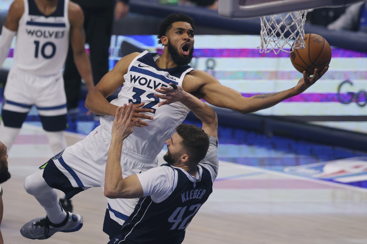 Karl-Anthony Towns bringing youth basketball facility to Dominican Republic, his mother's homeland | iNFOnews.ca