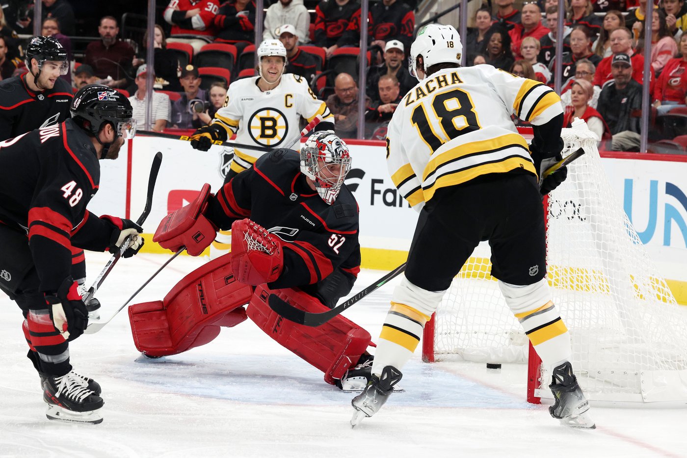 Aho's late goal helps Kochetkov improve to 8-0-0 as Hurricanes beat Bruins 2-1 | iNFOnews.ca