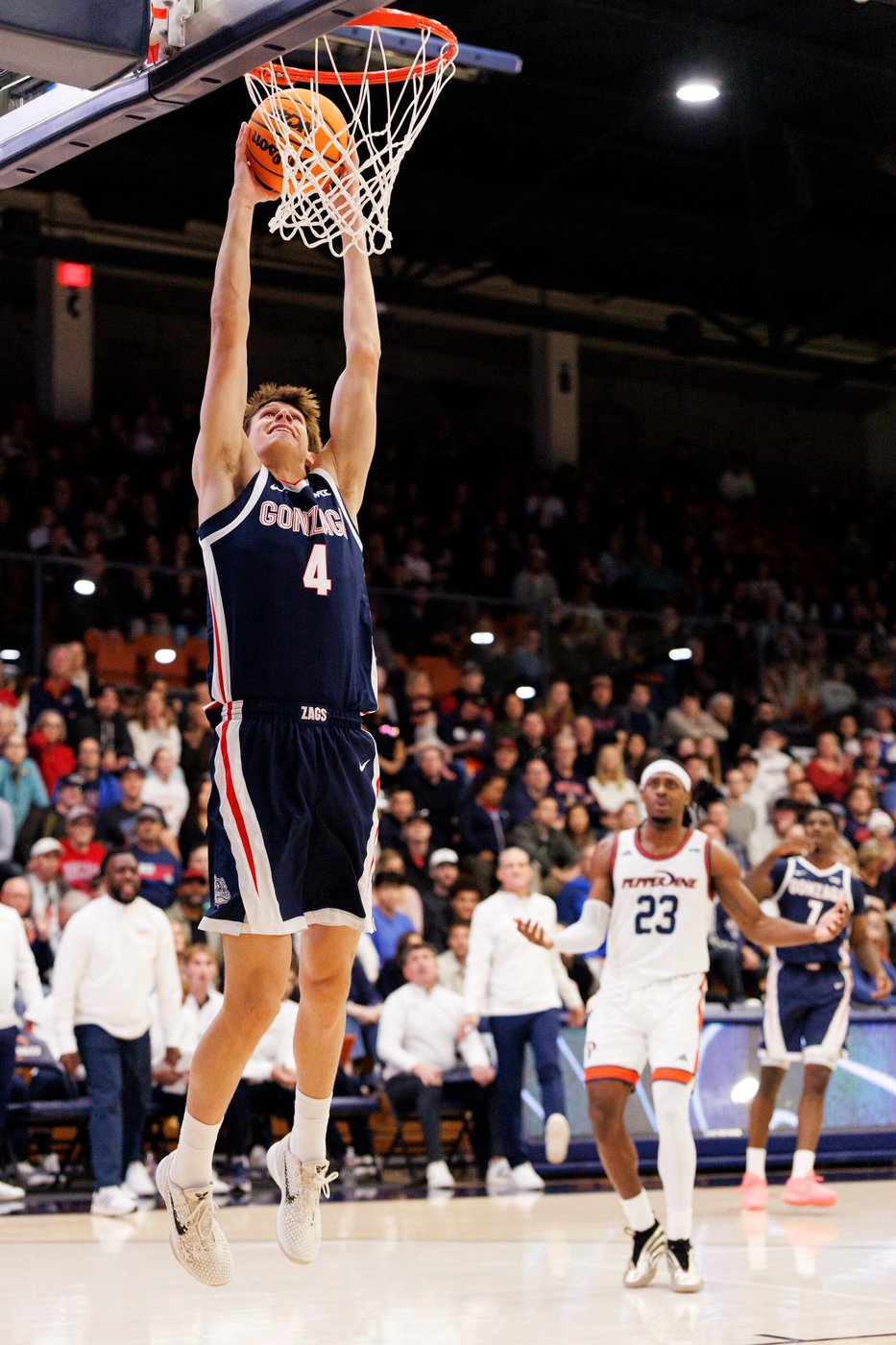 No. 7 Gonzaga routs Pepperdine 96-56 in the West Coast Conference opener for both teams | iNFOnews.ca No. 7 Gonzaga routs Pepperdine 96-56 in the West Coast Conference opener for both teams | iNFOnews.ca