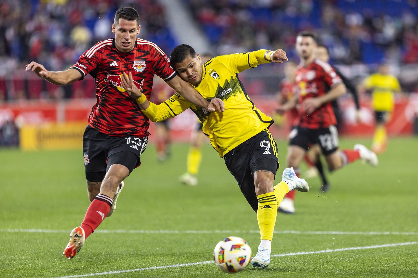 Daniel Edelman, Carlos Coronel help Red Bulls win shootout, finish sweep of defending champion Crew | iNFOnews.ca