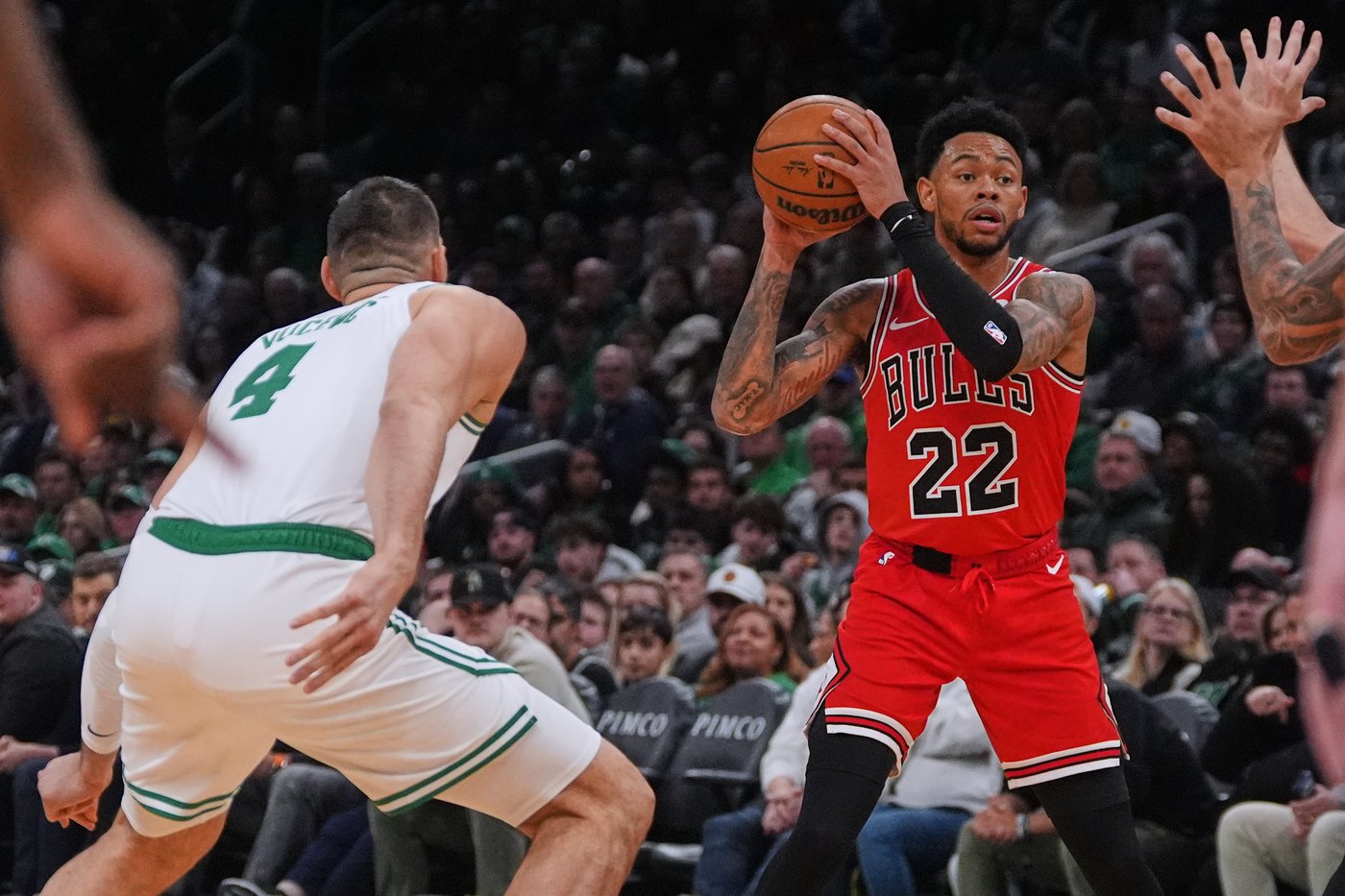 Bulls say guard Anfernee Simons still recovering from left wrist fracture | iNFOnews.ca