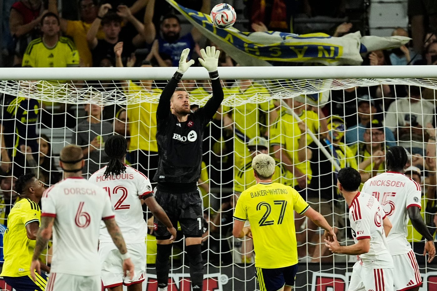Hany Mukhtar scores 2 goals, Nashville beats Toronto 2-0 | iNFOnews.ca Hany Mukhtar scores 2 goals, Nashville beats Toronto 2-0 | iNFOnews.ca