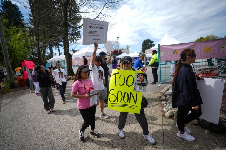 Protesters outside Vancouver's Lapu Lapu festival marking 1 year after 11 were killed | iNFOnews.ca