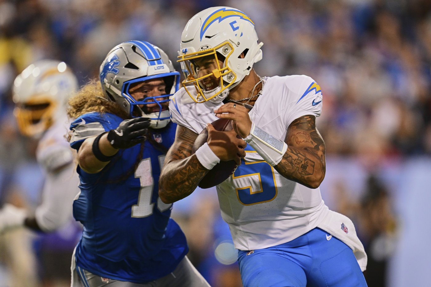 Trey Lance tosses 2 touchdown passes, leading the Chargers over the Lions 34-7 in Hall of Fame game | iNFOnews.ca