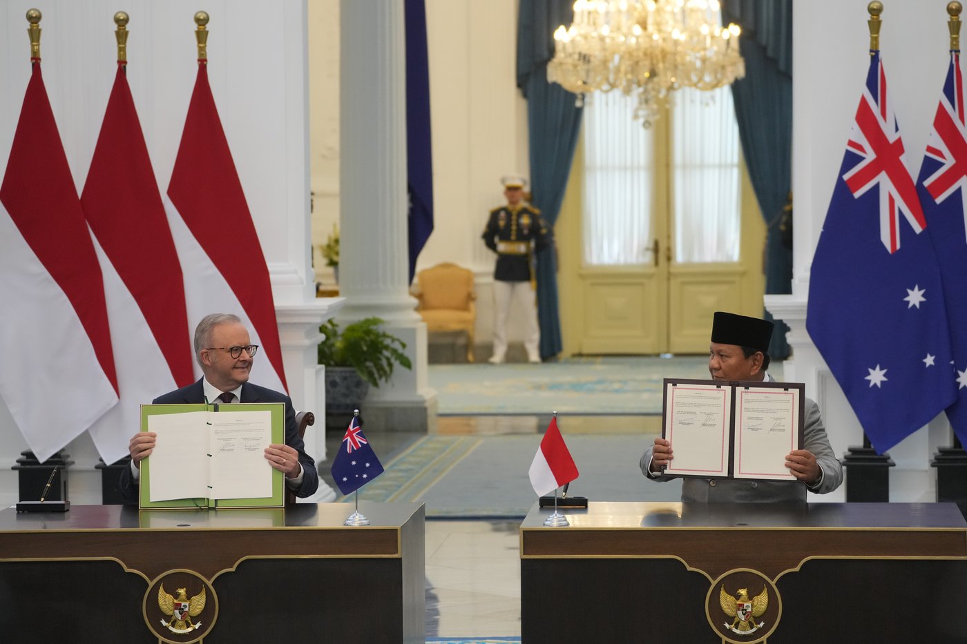 Leaders of Indonesia and Australia sign a new security treaty to affirm deeper ties | iNFOnews.ca Leaders of Indonesia and Australia sign a new security treaty to affirm deeper ties | iNFOnews.ca