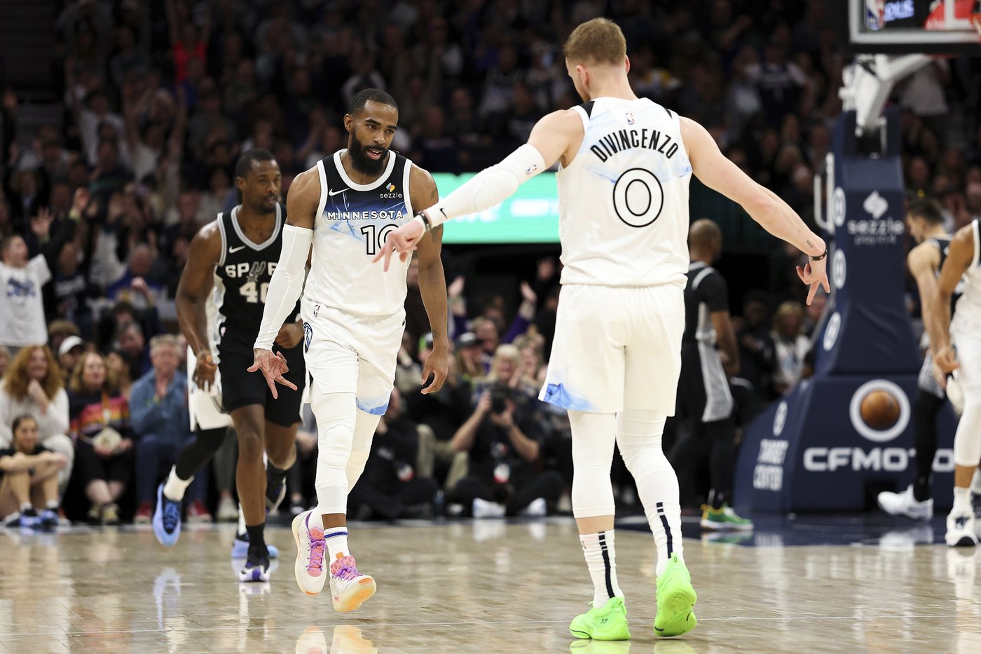 DiVincenzo scores 26 to lead Timberwolves past Spurs 112-110 despite 34 points from Wembanyama | iNFOnews.ca DiVincenzo scores 26 to lead Timberwolves past Spurs 112-110 despite 34 points from Wembanyama | iNFOnews.ca