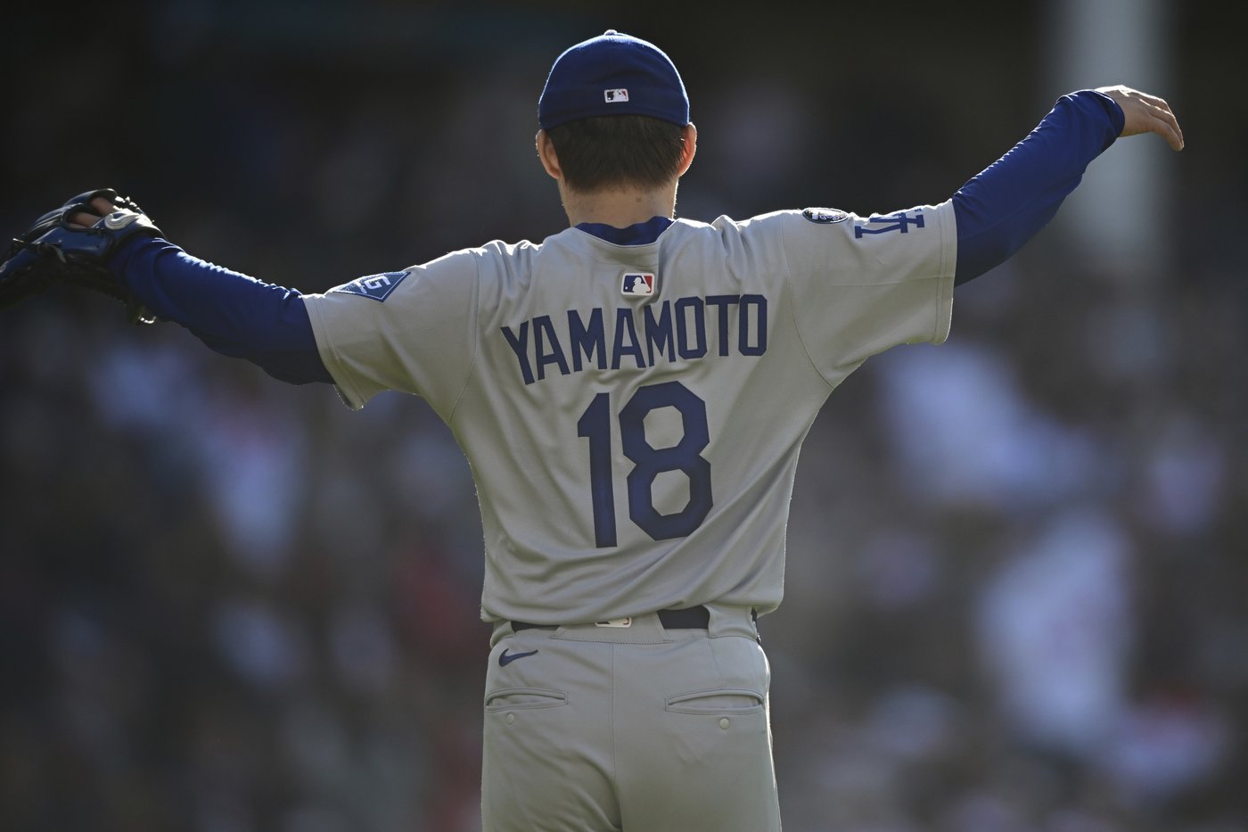 Shohei Ohtani's leadoff homer powers Dodgers to 7-2 win over Guardians | iNFOnews.ca