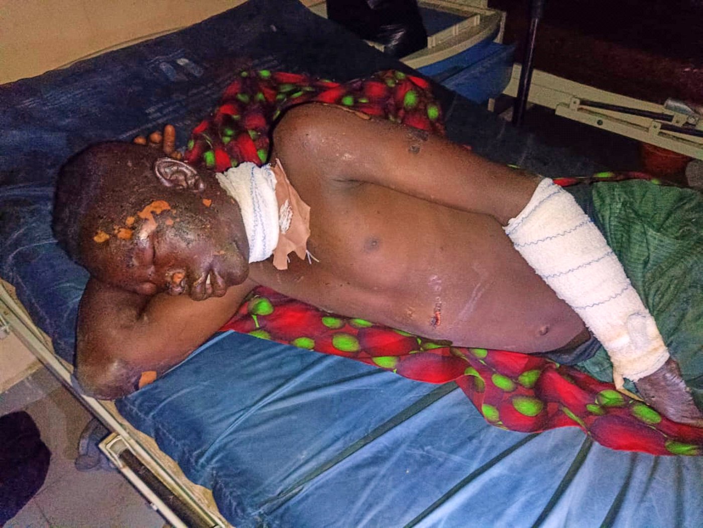 Nigerian military airstrike kills 100 civilians at a market, rights group claims | iNFOnews.ca