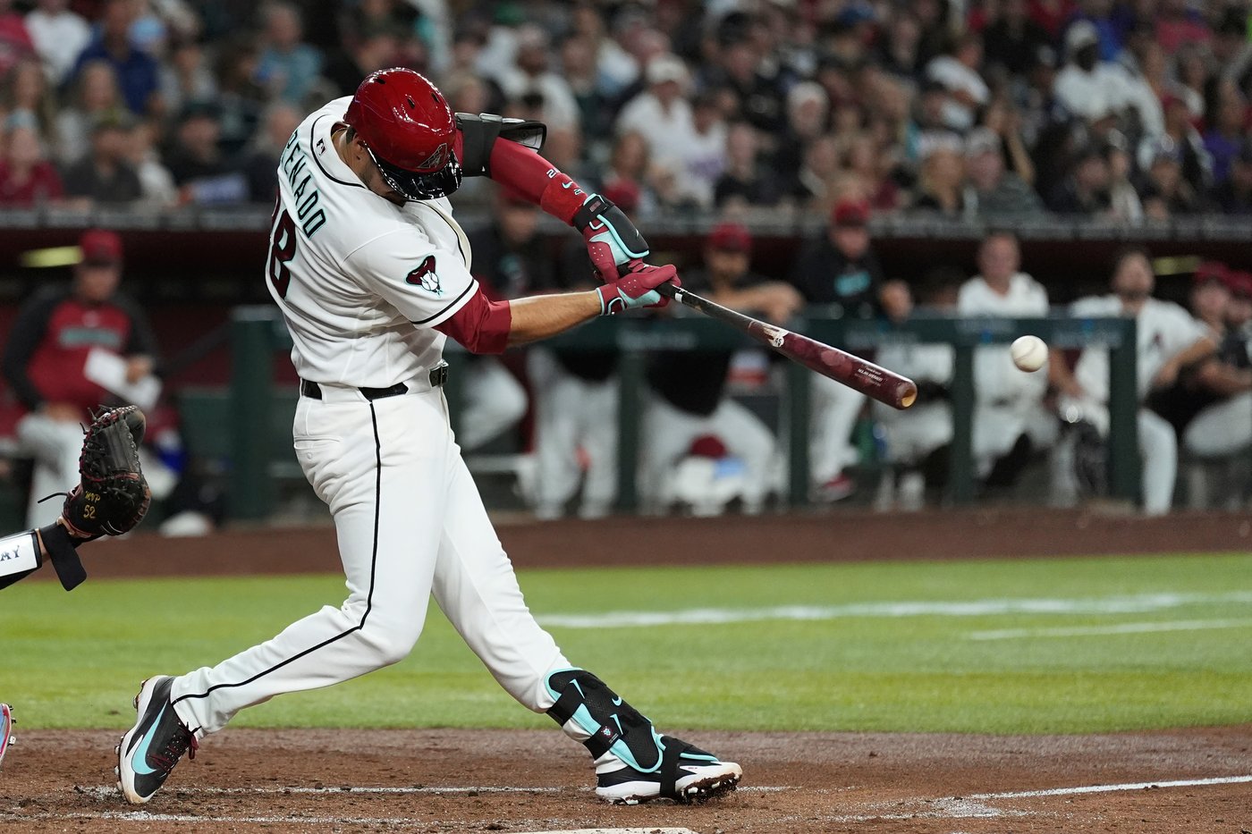 Nolan Arenado closes in on 2,000 career hits, Diamondbacks top the Cardinals 5-3 | iNFOnews.ca