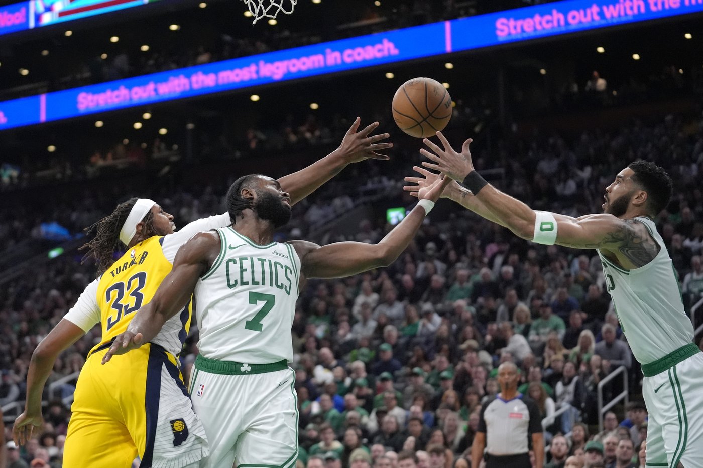 Haliburton scores 31 points as Pacers rebound from 37-point loss to Celtics by winning rematch | iNFOnews.ca