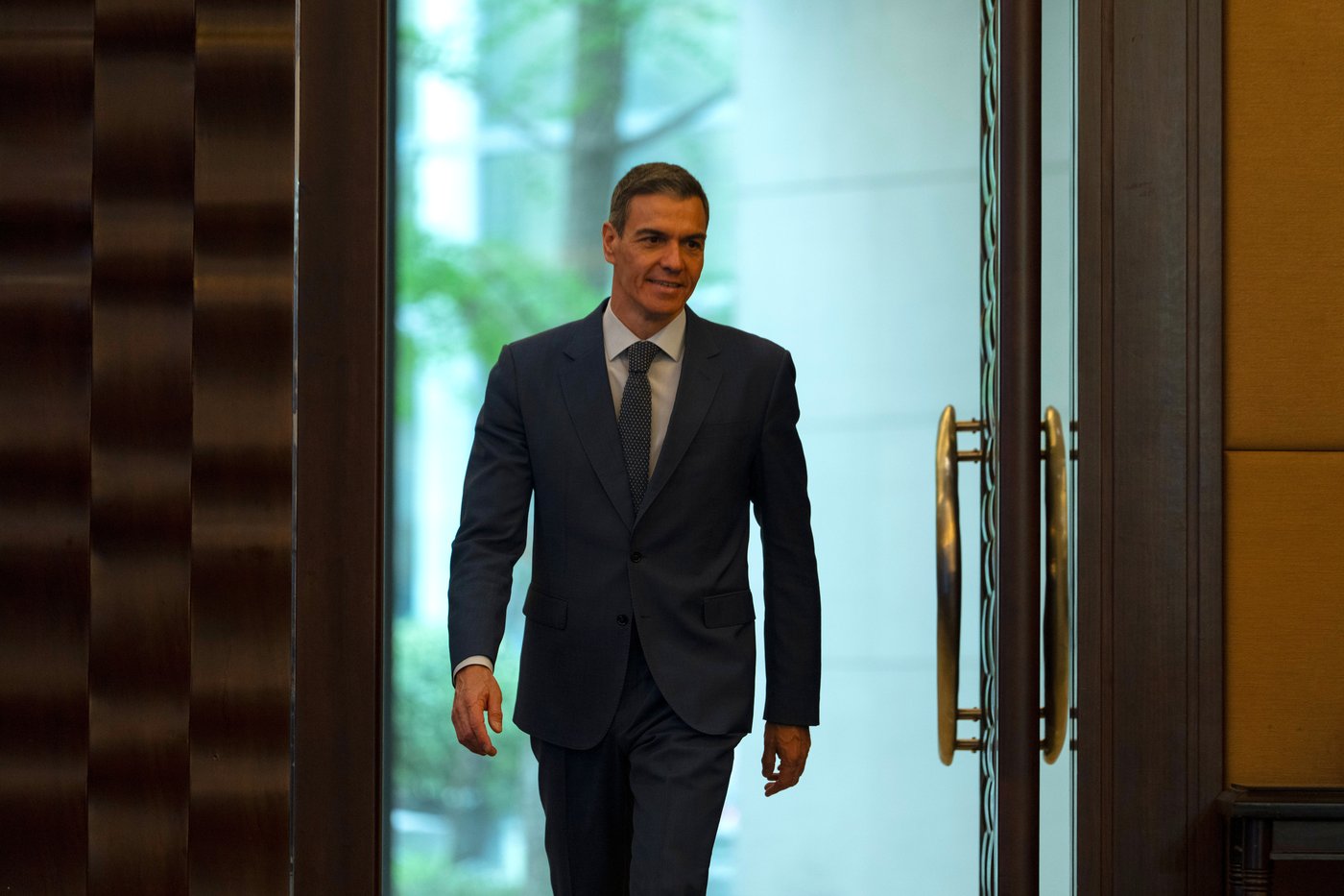 China's Xi warns against 'world’s retrogression to the law of the jungle' in meeting with Spain's PM | iNFOnews.ca China's Xi warns against 'world’s retrogression to the law of the jungle' in meeting with Spain's PM | iNFOnews.ca