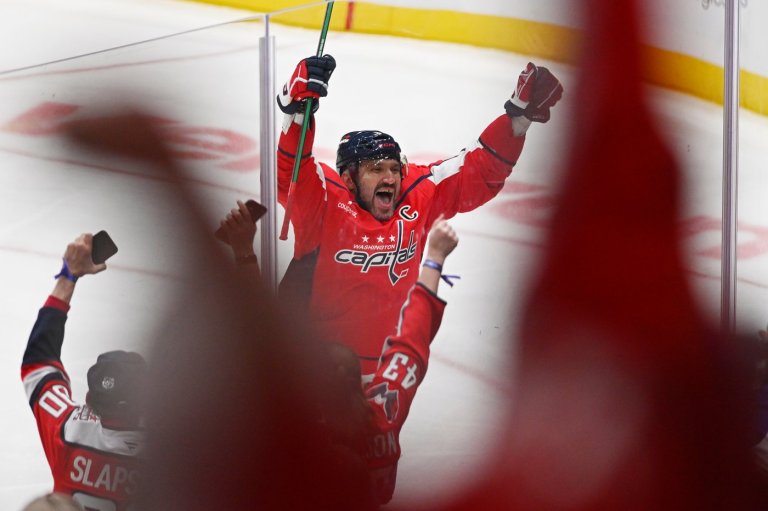 Alex Ovechkin scores his 900th NHL goal with the Washington Capitals | iNFOnews.ca
