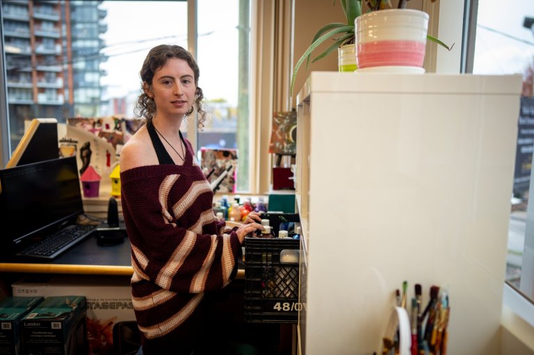 Why transitional support is key for youth aging out of mental health services | iNFOnews.ca