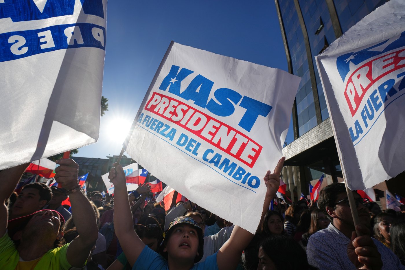 Chileans are divided in a presidential runoff tilted toward the far right | iNFOnews.ca Chileans are divided in a presidential runoff tilted toward the far right | iNFOnews.ca