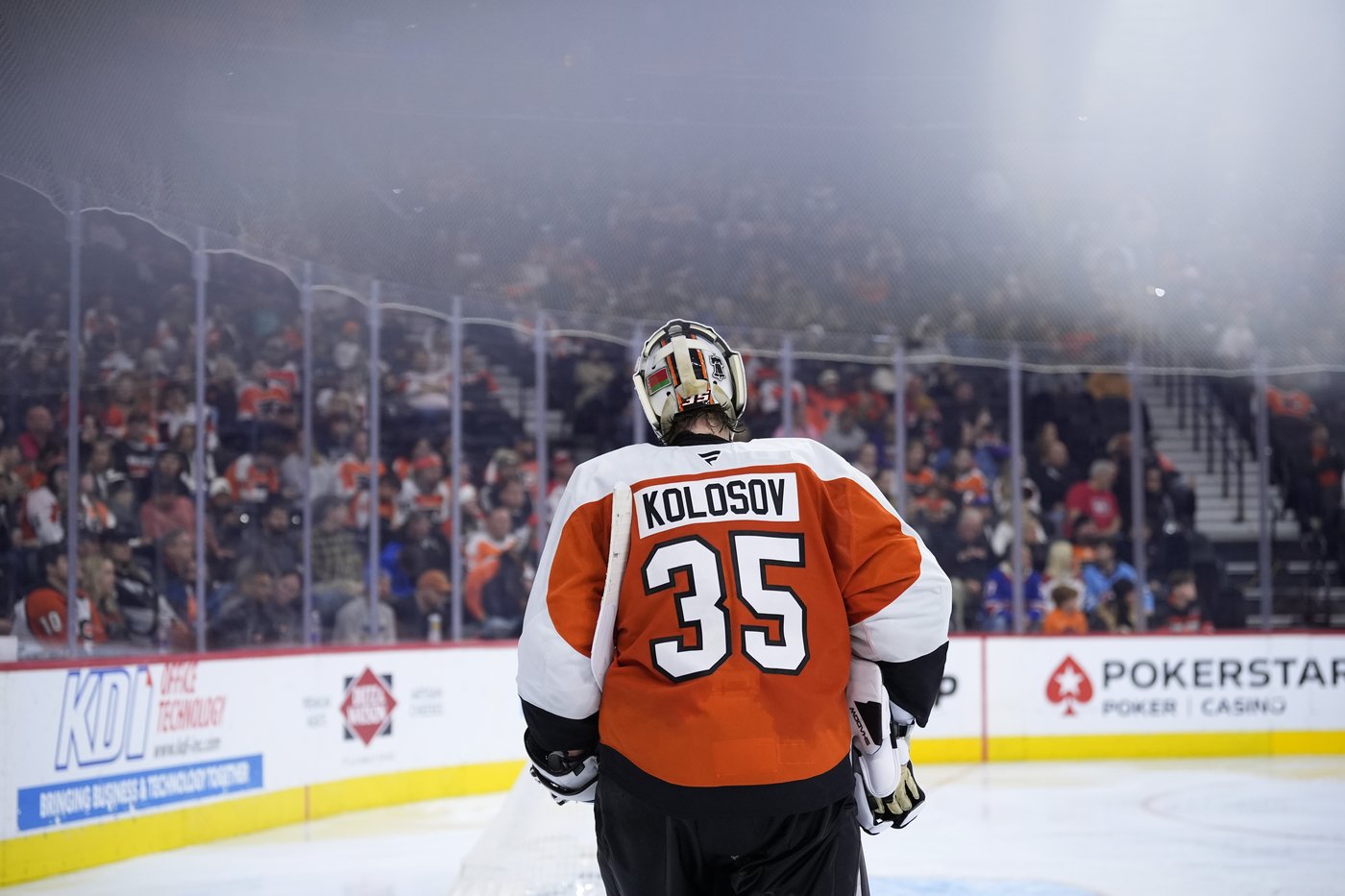 Suzuki, Gallagher lead Canadiens to 4-3 win over Flyers | iNFOnews.ca Suzuki, Gallagher lead Canadiens to 4-3 win over Flyers | iNFOnews.ca