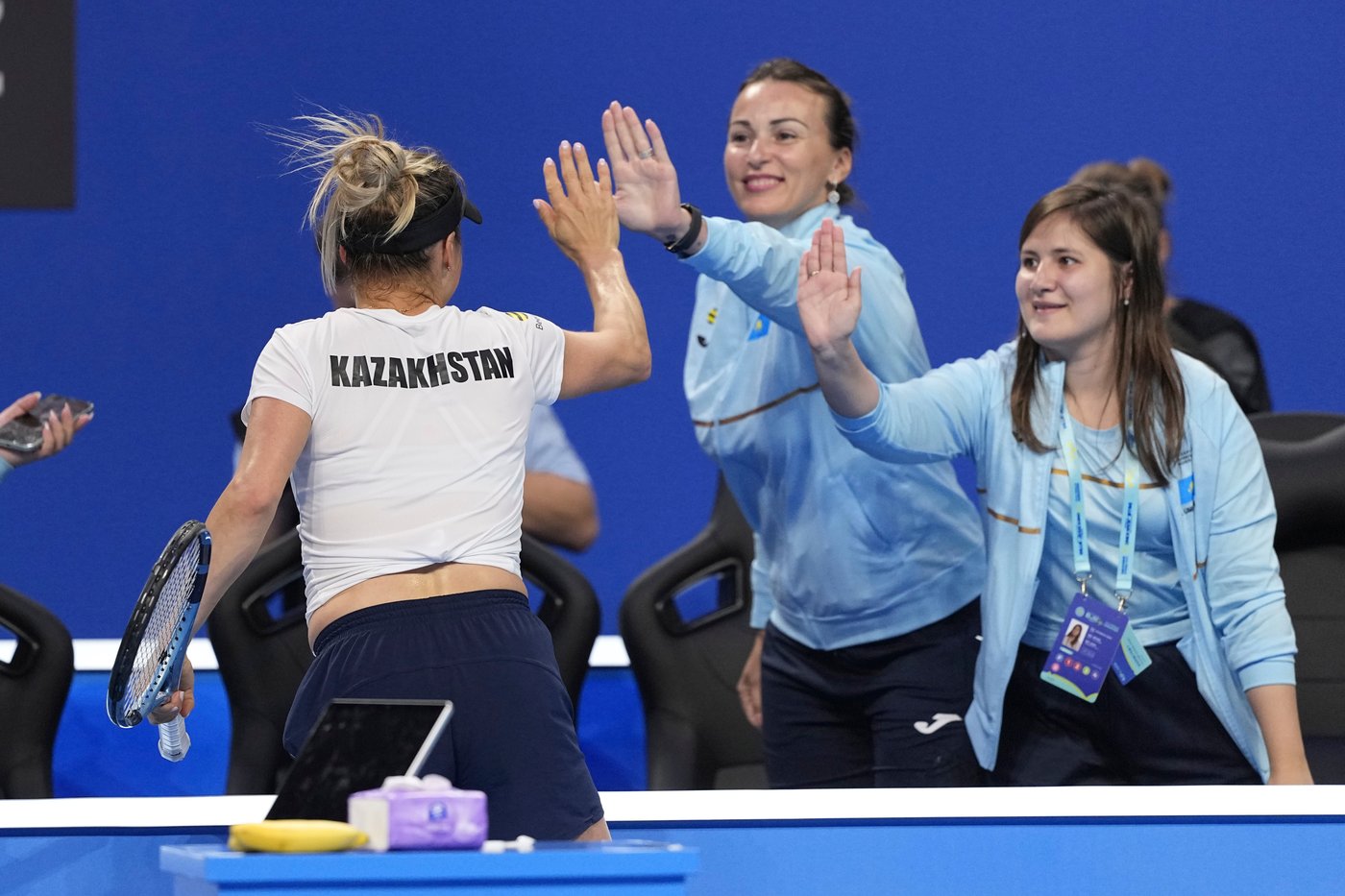 Spain advances to Billie Jean King Cup semifinals against Czechia by beating Kazakhstan 2-1 | iNFOnews.ca Spain advances to Billie Jean King Cup semifinals against Czechia by beating Kazakhstan 2-1 | iNFOnews.ca