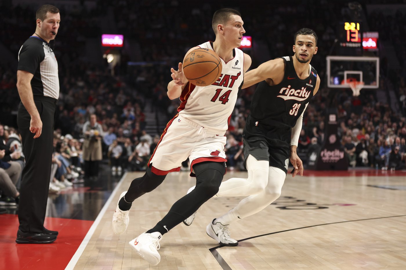 Herro leads Heat with 32 points in a 119-98 win at Portland | iNFOnews.ca