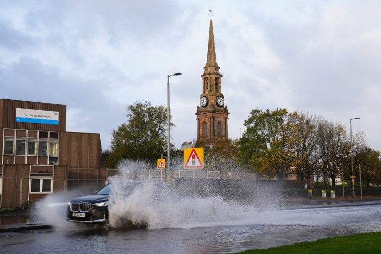 UK endures second big storm of the weekend, with the north bearing the brunt this time | iNFOnews.ca