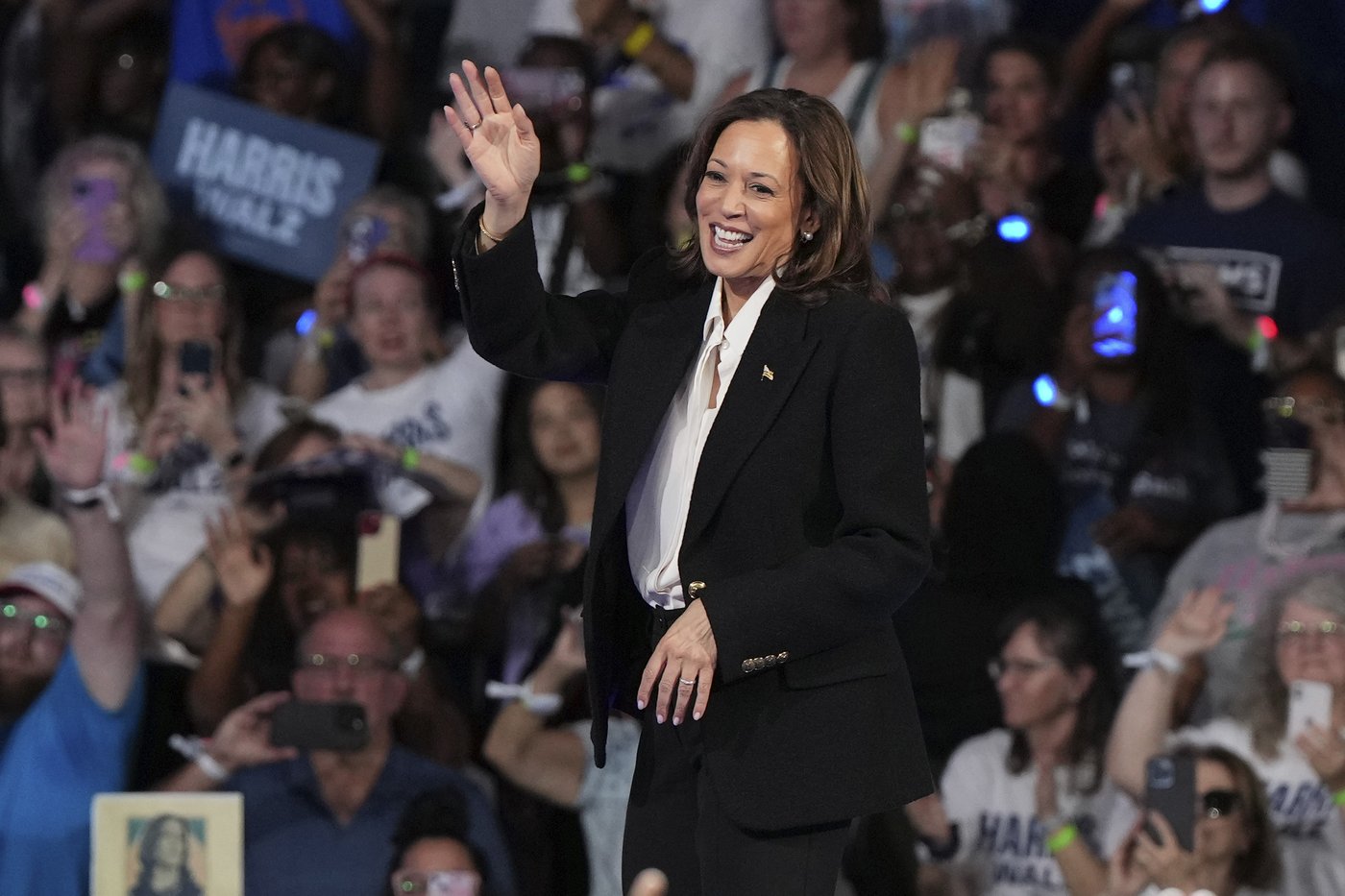 Kamala Harris will sit down with Bret Baier for her first Fox News interview | iNFOnews.ca