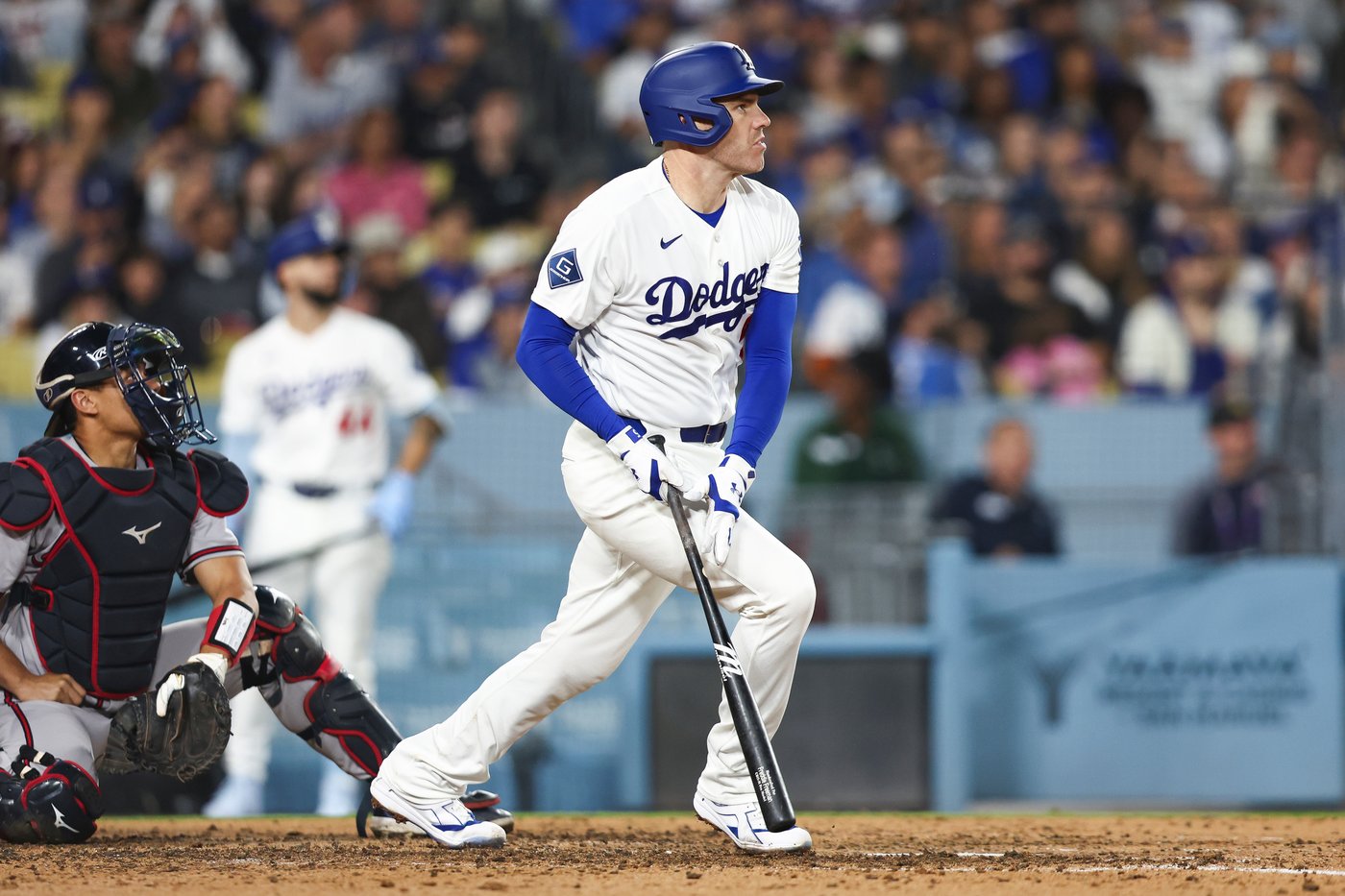 Freeman, Ohtani lead Dodgers past Sale and Braves 3-1 in National League showdown | iNFOnews.ca