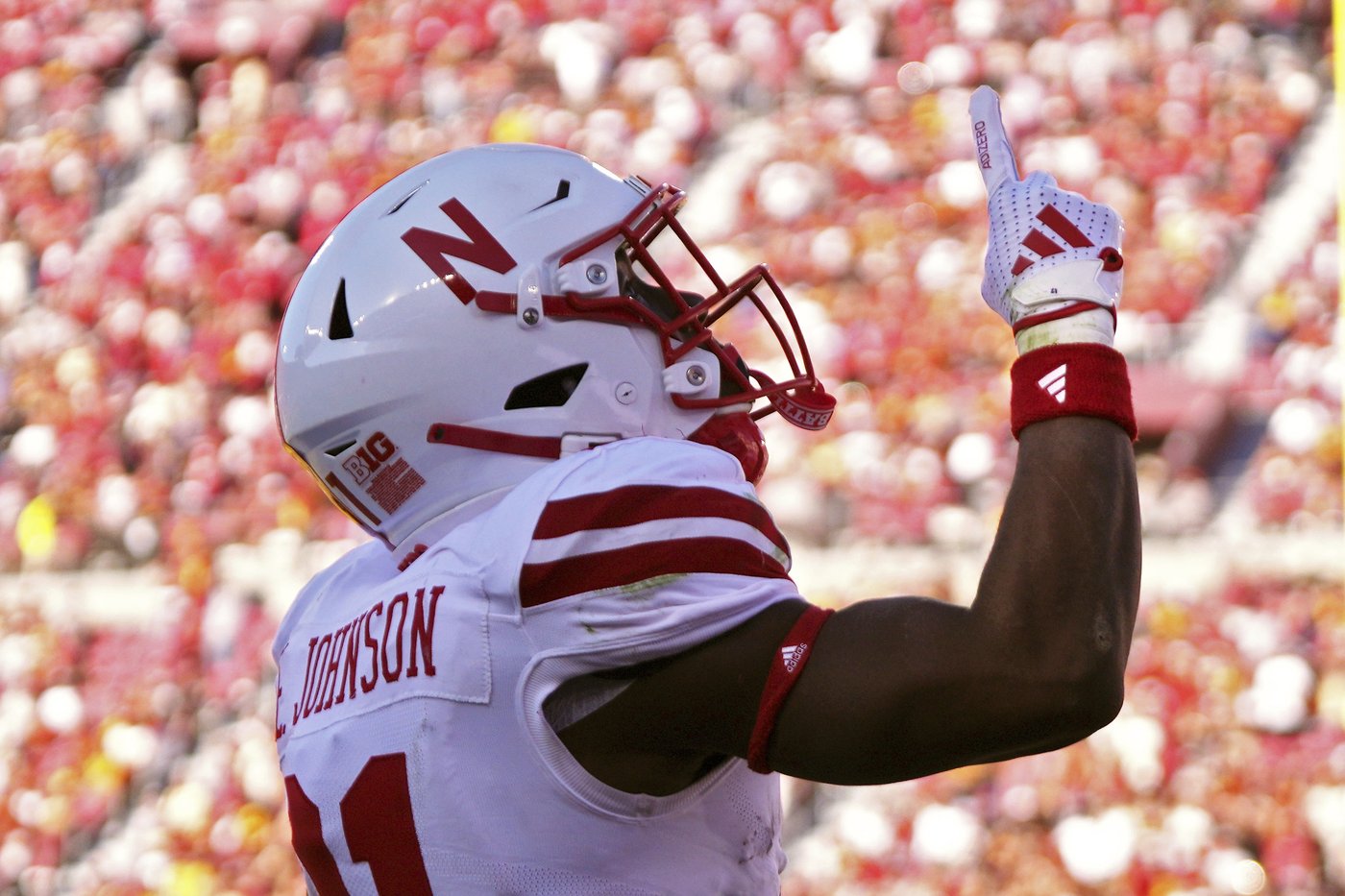 Jayden Maiava passes for 3 TDs, runs for another in debut start to lead USC past Nebraska, 28-20 | iNFOnews.ca Jayden Maiava passes for 3 TDs, runs for another in debut start to lead USC past Nebraska, 28-20 | iNFOnews.ca