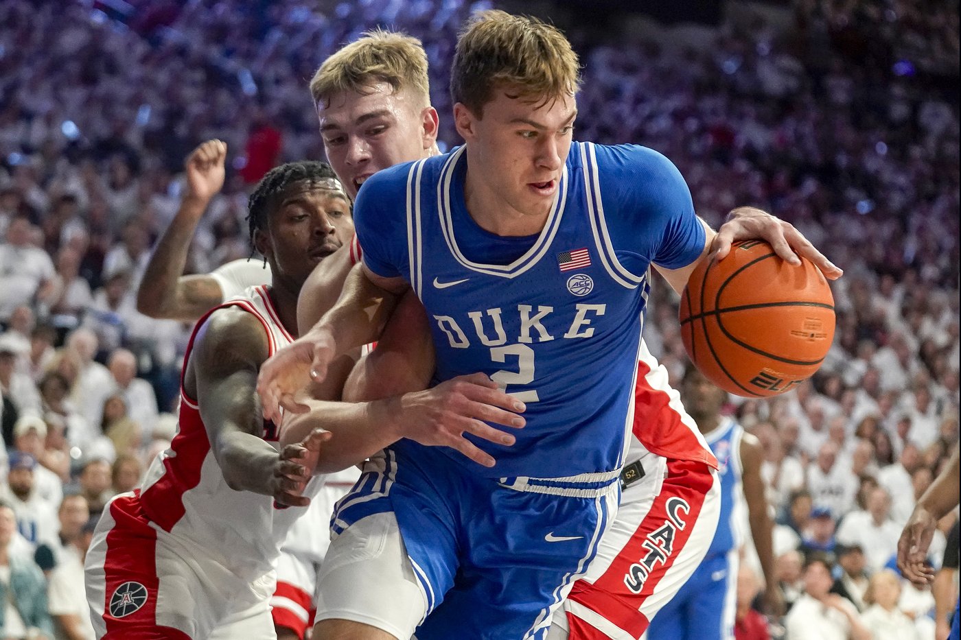 Cooper Flagg scores 24 points, leads No. 12 Duke to a 69-55 road win over No. 17 Arizona | iNFOnews.ca Cooper Flagg scores 24 points, leads No. 12 Duke to a 69-55 road win over No. 17 Arizona | iNFOnews.ca