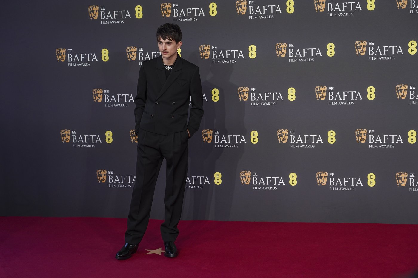SAG Awards presenters will include Grande, Chalamet, Erivo and Yeoh | iNFOnews.ca