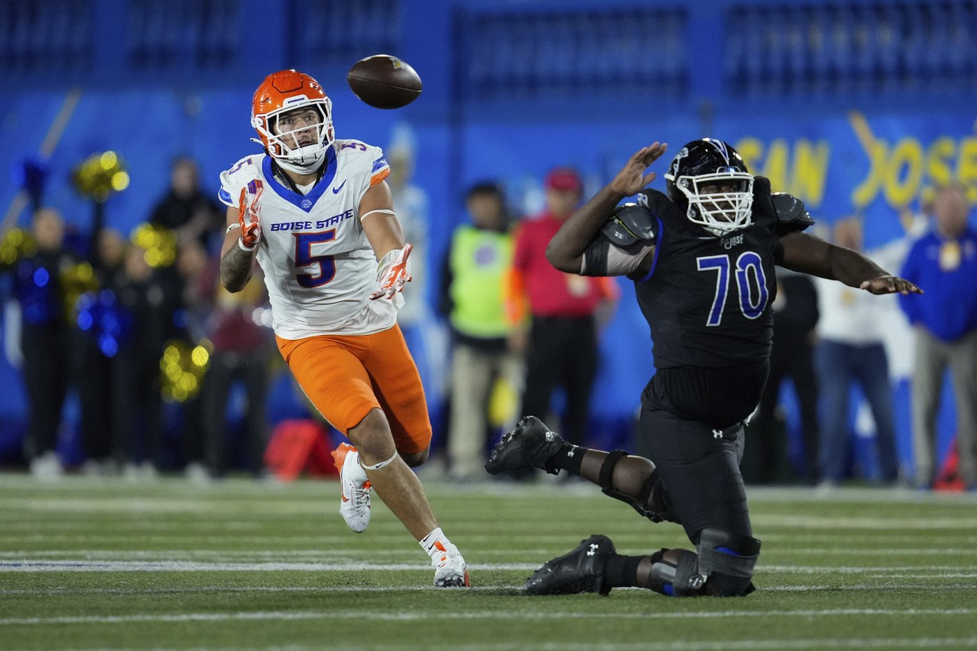 Coach Spencer Danielson says 12th-ranked Boise State must seize moment and respect 2-win Wyoming | iNFOnews.ca