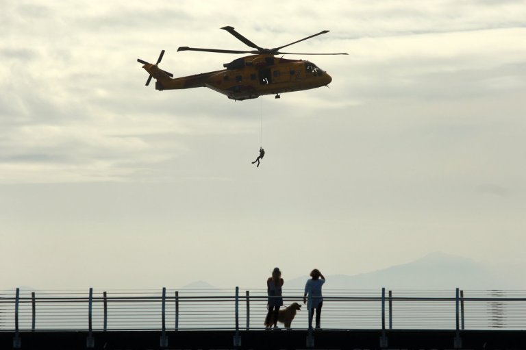 Naval member rescued off Vancouver Island after spending more than two hours in water | iNFOnews.ca