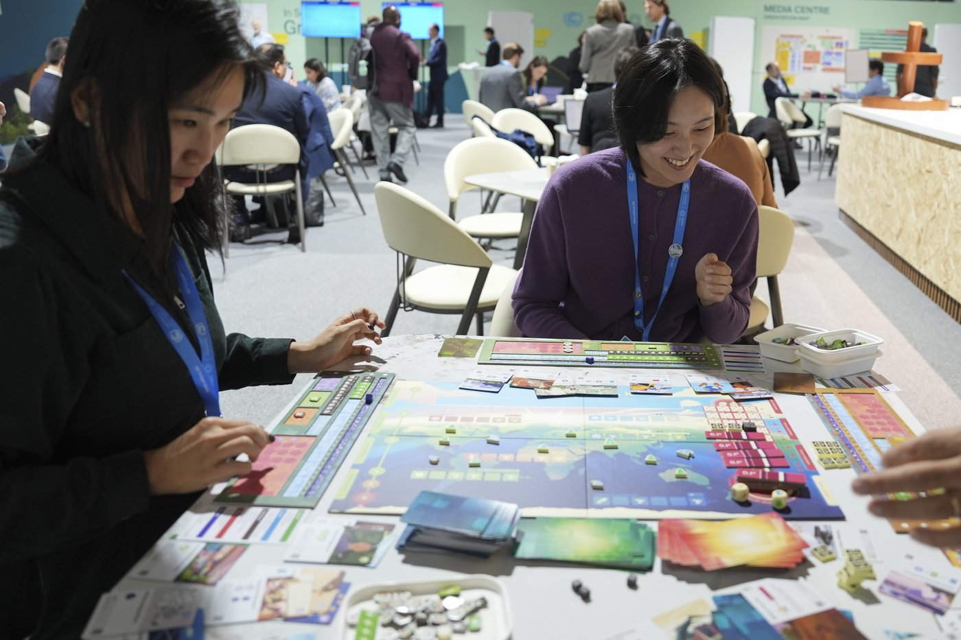 In a board game, climate experts work to save the world, which diplomats at COP29 try in real life | iNFOnews.ca