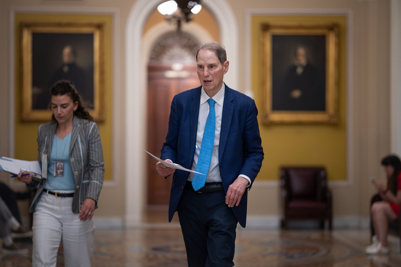 Republicans debate limits on $1.8B Trump settlement in late-night Senate session | iNFOnews.ca Republicans debate limits on $1.8B Trump settlement in late-night Senate session | iNFOnews.ca