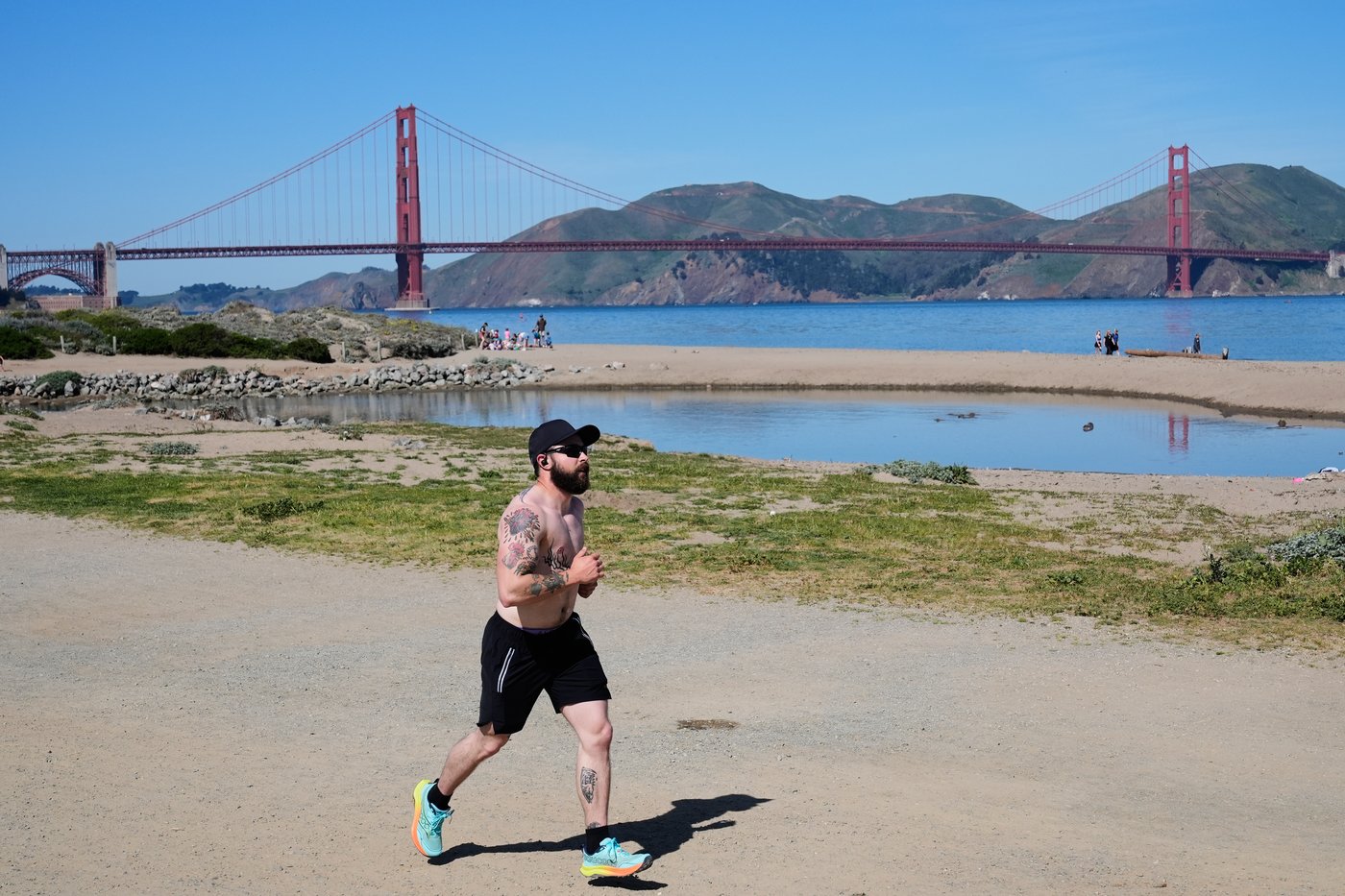 Photos show Bay Area sizzling as unseasonable warmth grips the U.S. West | iNFOnews.ca