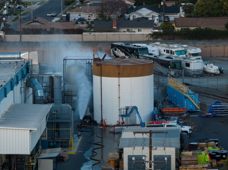 Dangers from damaged California chemical tank persist. Here what to know | iNFOnews.ca