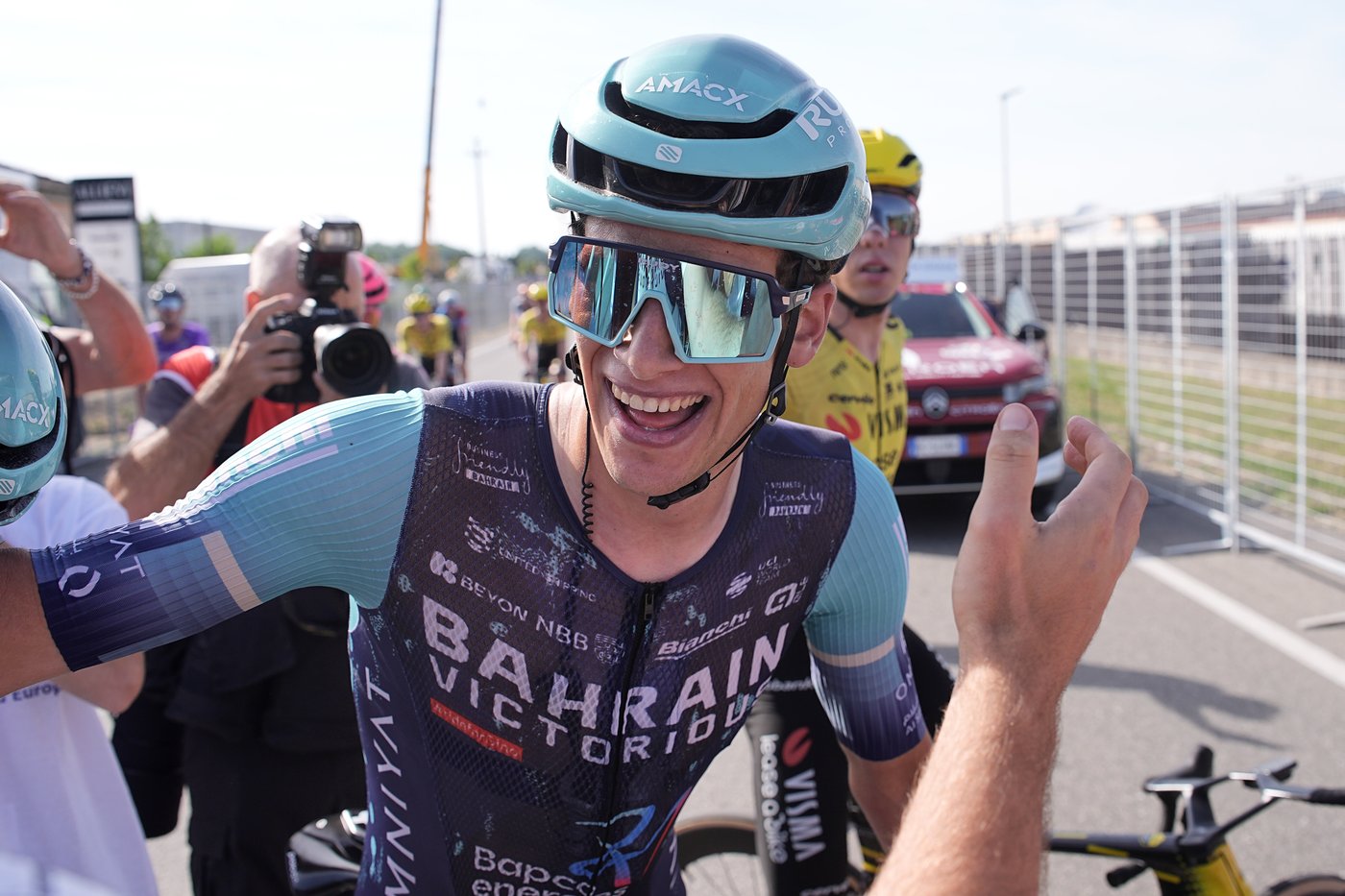 Segaert stuns with late breakaway for his first Grand Tour stage win in Giro | iNFOnews.ca Segaert stuns with late breakaway for his first Grand Tour stage win in Giro | iNFOnews.ca