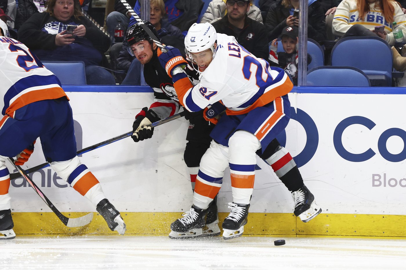 Bo Horvat scores as the Islanders top the Sabres 4-3 | iNFOnews.ca Bo Horvat scores as the Islanders top the Sabres 4-3 | iNFOnews.ca
