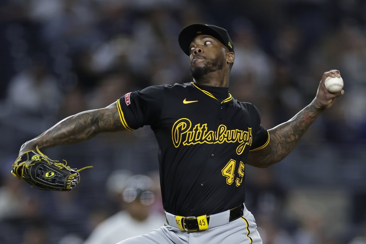 Reynolds homers twice, Pirates beat Yankees 4-2, delay NY from clinching ALCS home-field advantage | iNFOnews.ca