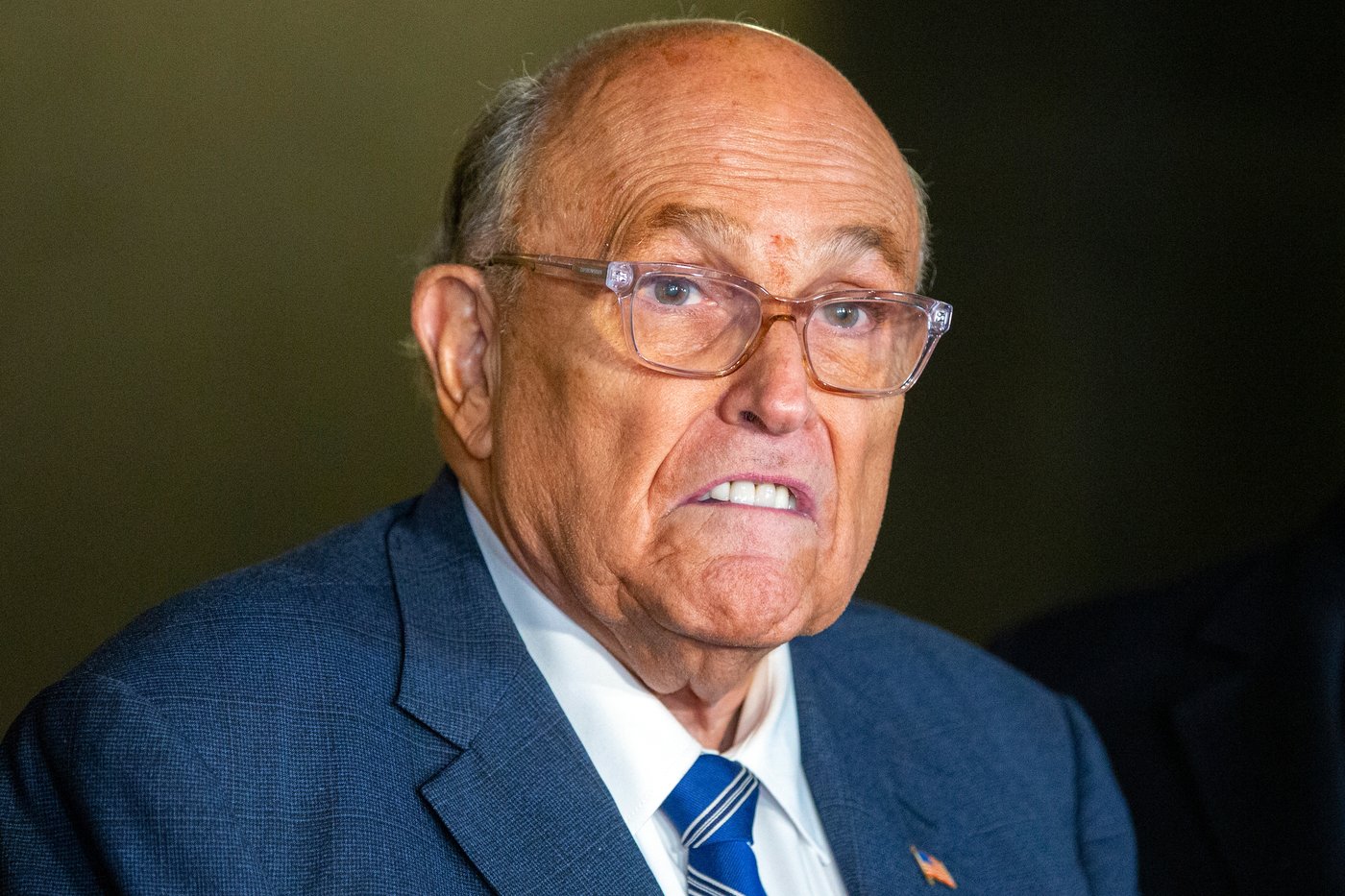 Rudy Giuliani is breathing on his own while hospitalized with pneumonia, spokesperson says | iNFOnews.ca Rudy Giuliani is breathing on his own while hospitalized with pneumonia, spokesperson says | iNFOnews.ca