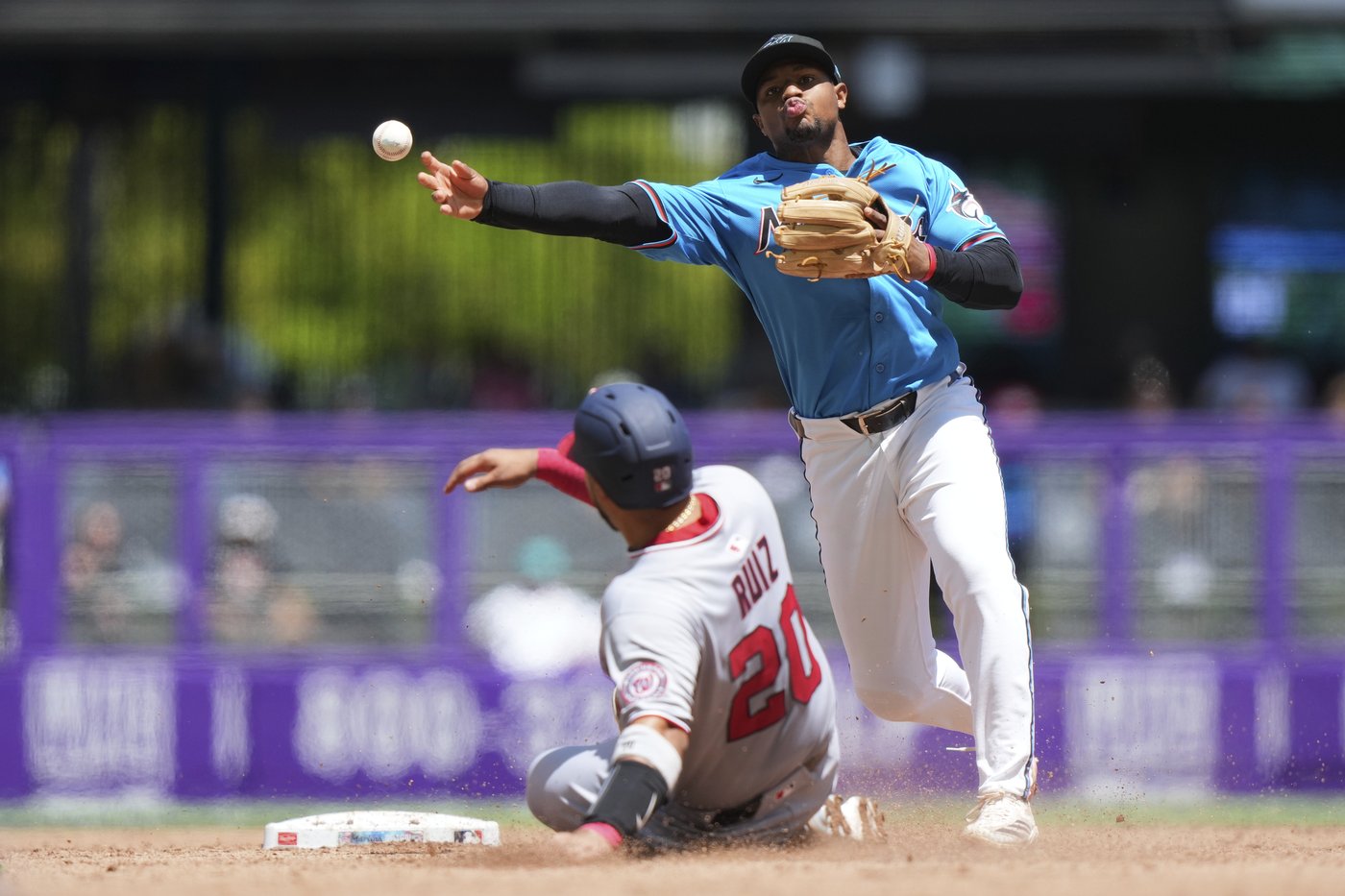 Matt Mervis hits a 3-run homer as the Marlins beat the Nationals 11-4 | iNFOnews.ca