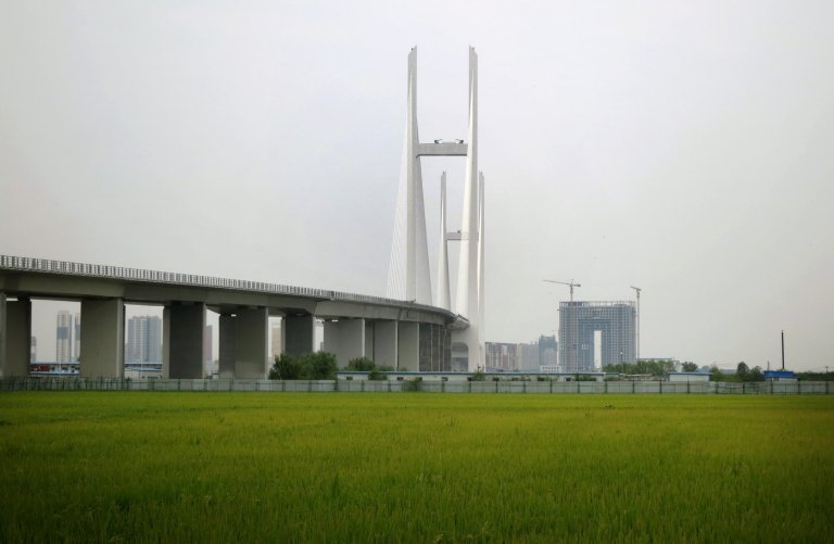 New bridge linking China and North Korea will open more than a decade late | iNFOnews.ca