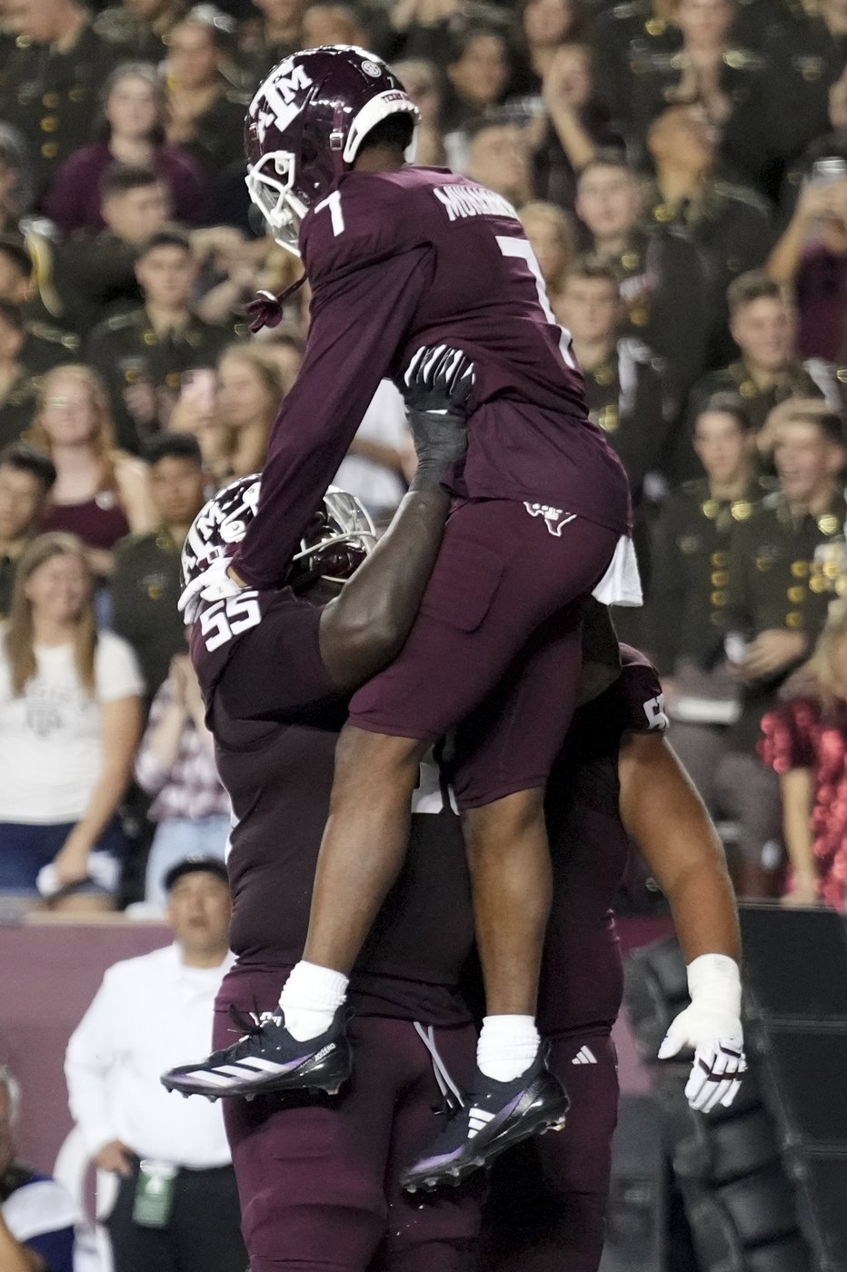Reed accounts for three TDs as No. 15 Texas A&M rolls to 38-3 win over New Mexico State | iNFOnews.ca