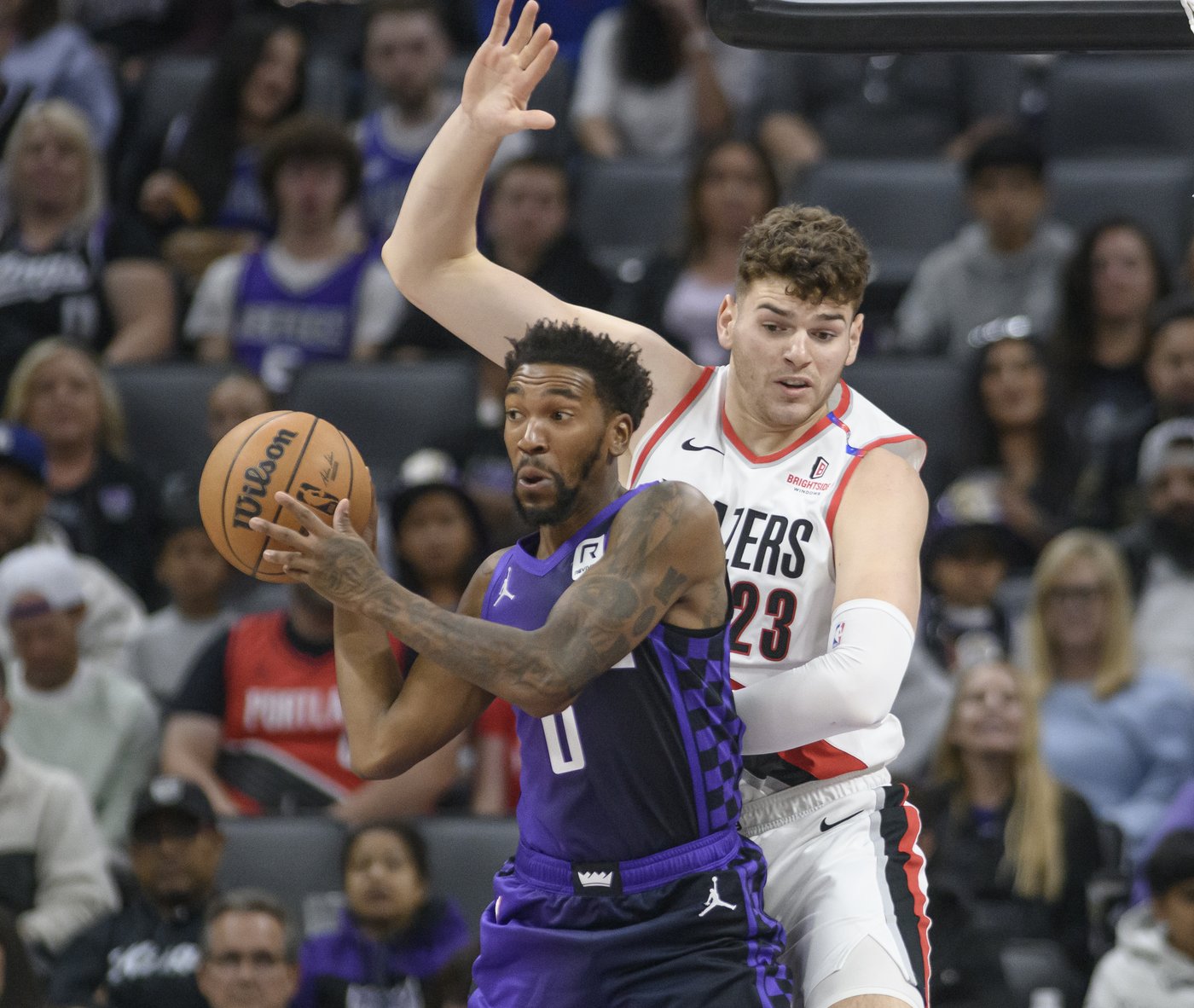 De'Aaron Fox scores 24 points, surpasses 10,000 for career as Kings beat Trail Blazers 111-98 | iNFOnews.ca De'Aaron Fox scores 24 points, surpasses 10,000 for career as Kings beat Trail Blazers 111-98 | iNFOnews.ca