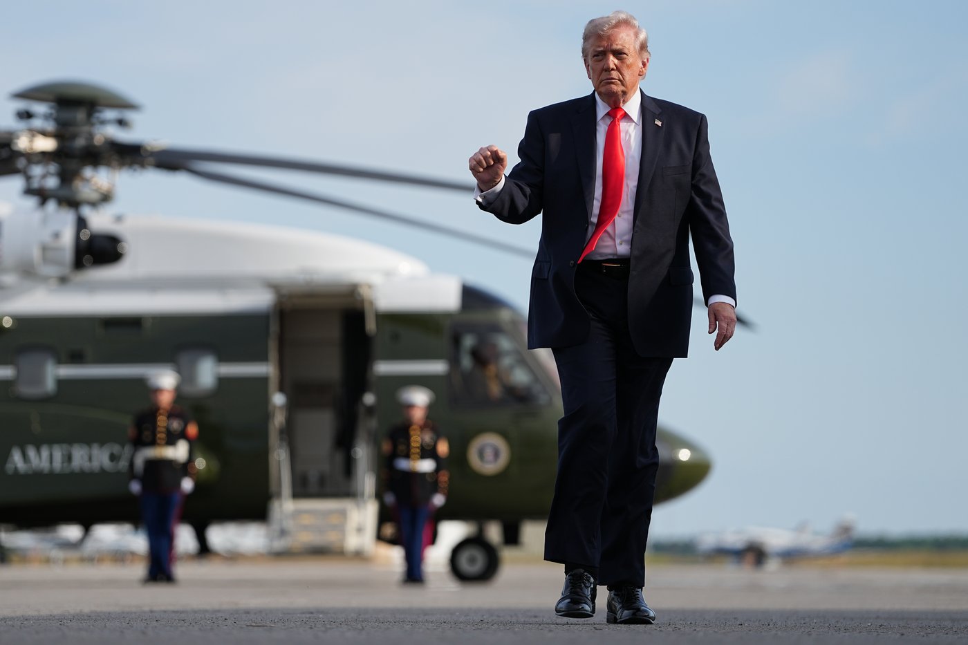 The Latest: US pushes to reopen Strait of Hormuz as Iranian attacks on UAE strain ceasefire | iNFOnews.ca The Latest: US pushes to reopen Strait of Hormuz as Iranian attacks on UAE strain ceasefire | iNFOnews.ca