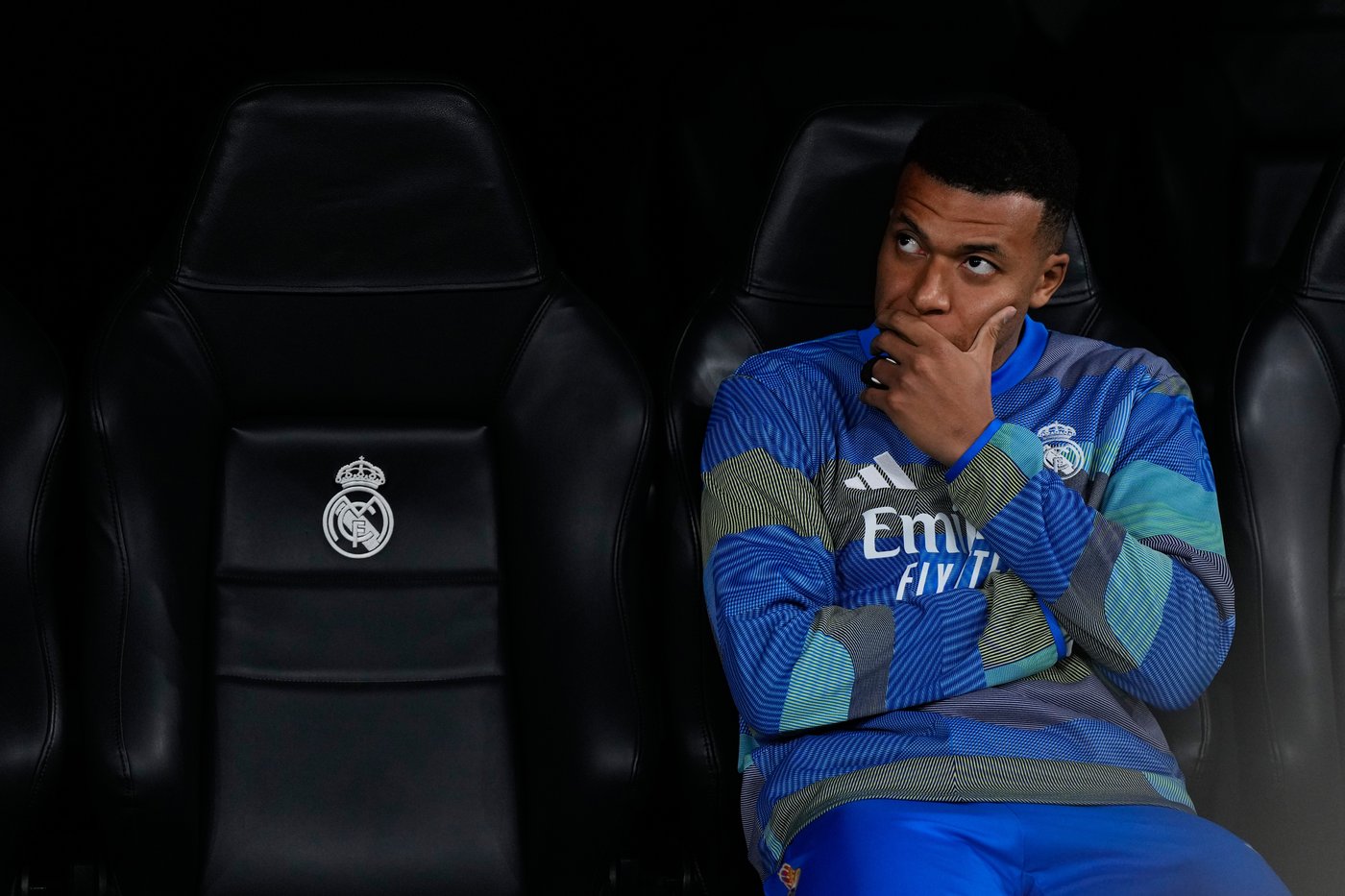 Jeers as Real Madrid loses 2-1 to Man City and pressure grows on Alonso. Arsenal wins, PSG draws | iNFOnews.ca