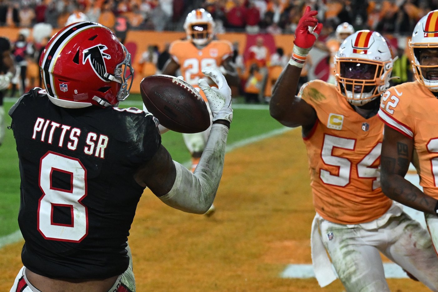 Pitts' performance is most productive by NFL tight end since 1996, helps Falcons beat Bucs | iNFOnews.ca