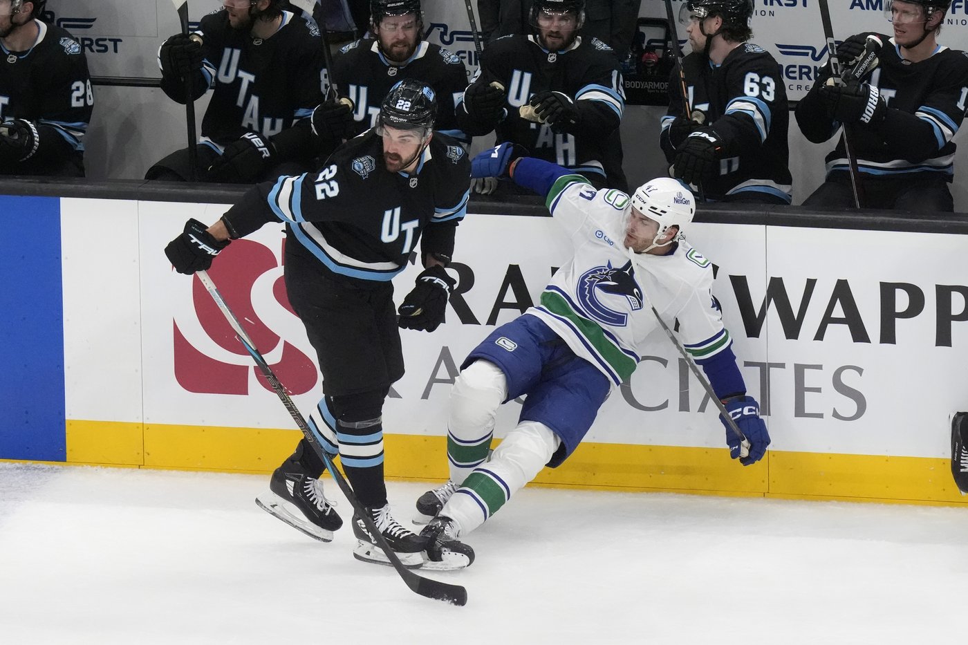 Mikhail Sergachev scores in OT to lift Utah over the Canucks 3-2 | iNFOnews.ca Mikhail Sergachev scores in OT to lift Utah over the Canucks 3-2 | iNFOnews.ca