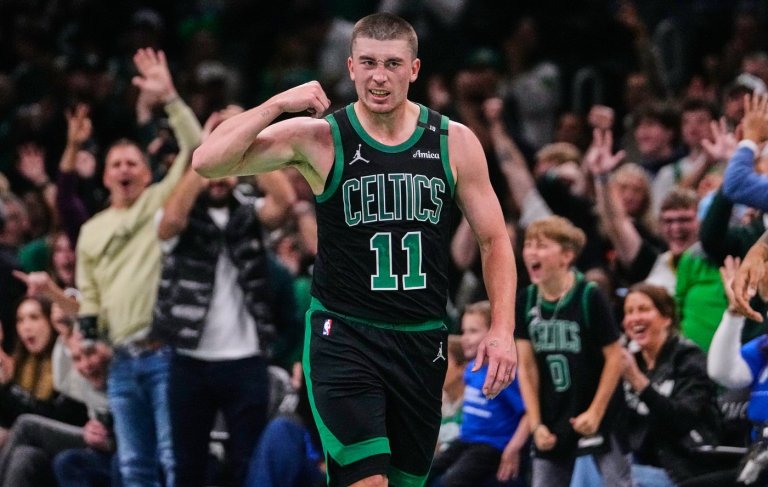 Pritchard nets 30, Celtics ease past turnover-prone Bulls 125-111 in NBA Cup action | iNFOnews.ca