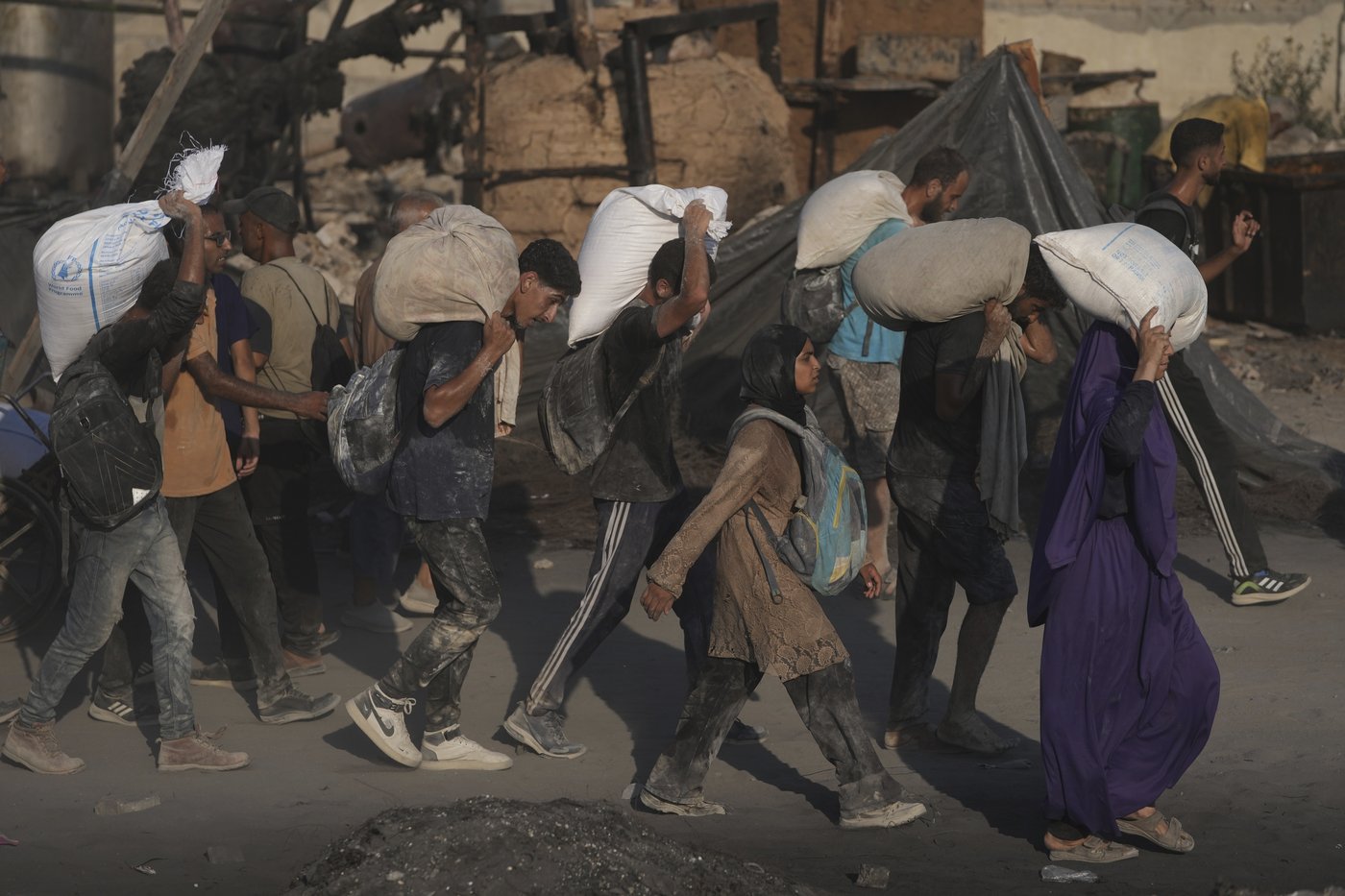Israel’s military says airdrops of aid will begin in Gaza as hunger grows | iNFOnews.ca Israel’s military says airdrops of aid will begin in Gaza as hunger grows | iNFOnews.ca